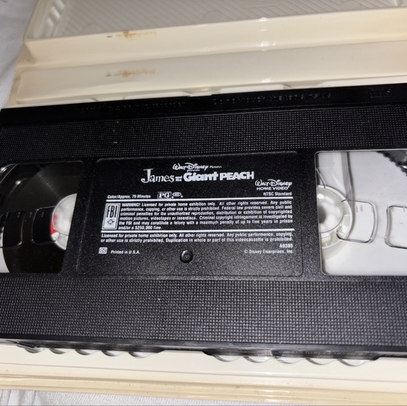 James And The Giant Peach VHS - Picture 7 of 11